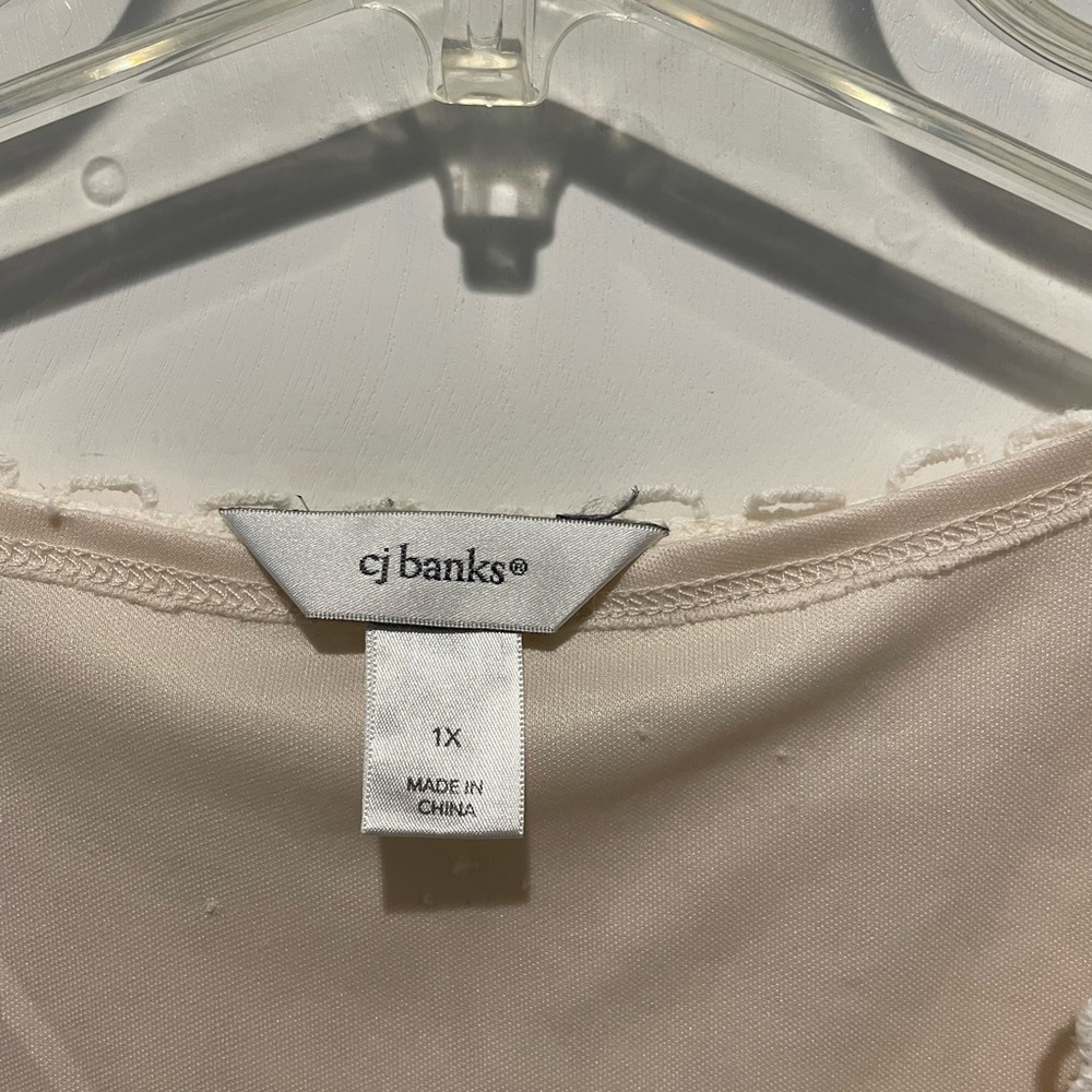 Embroidery blouse - Picture 2 of 4